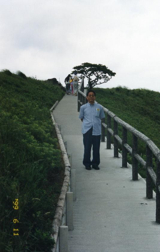 厺R